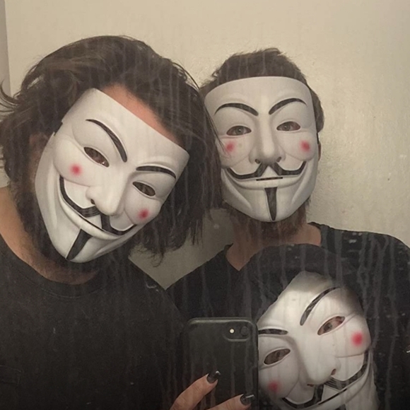 WLPARTY Hackers Mask White V for Vendetta Halloween Costume Cosplay Party - Picture 4 of 4